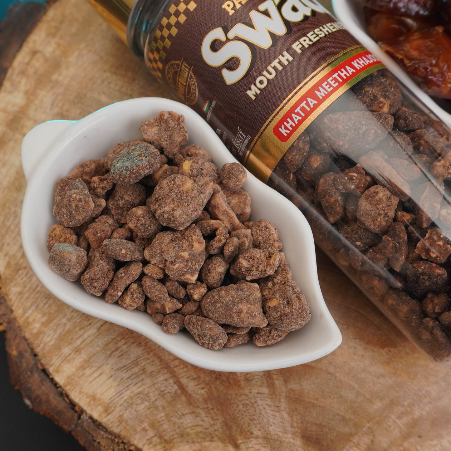 Swad Khajoor Khatta Meetha Mouth Freshener (Digestive Dry Dates Pachak, Churan) 1 bottle, 130g