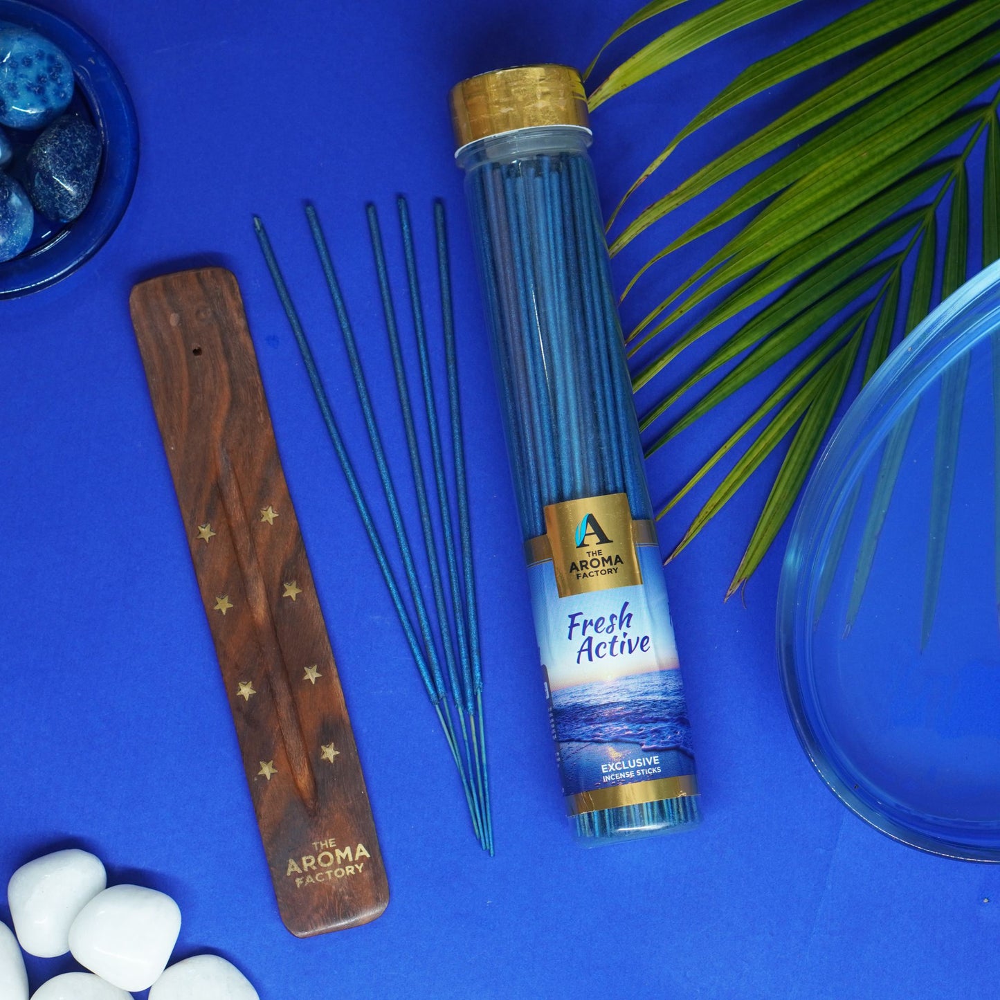 The Aroma Factory Incense Sticks (Saffron Sandal Kesar Chandan, Rose, Fresh Active & Lavender Agarbatti) 4 bottles, Fragrance Jute Gift Pack